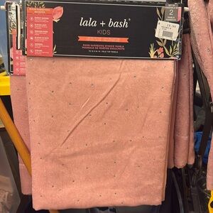 COPY - Kids window panels pink